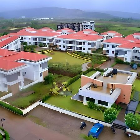 Mizzle Exotica Lonavala Apartment Ngoại thất bức ảnh