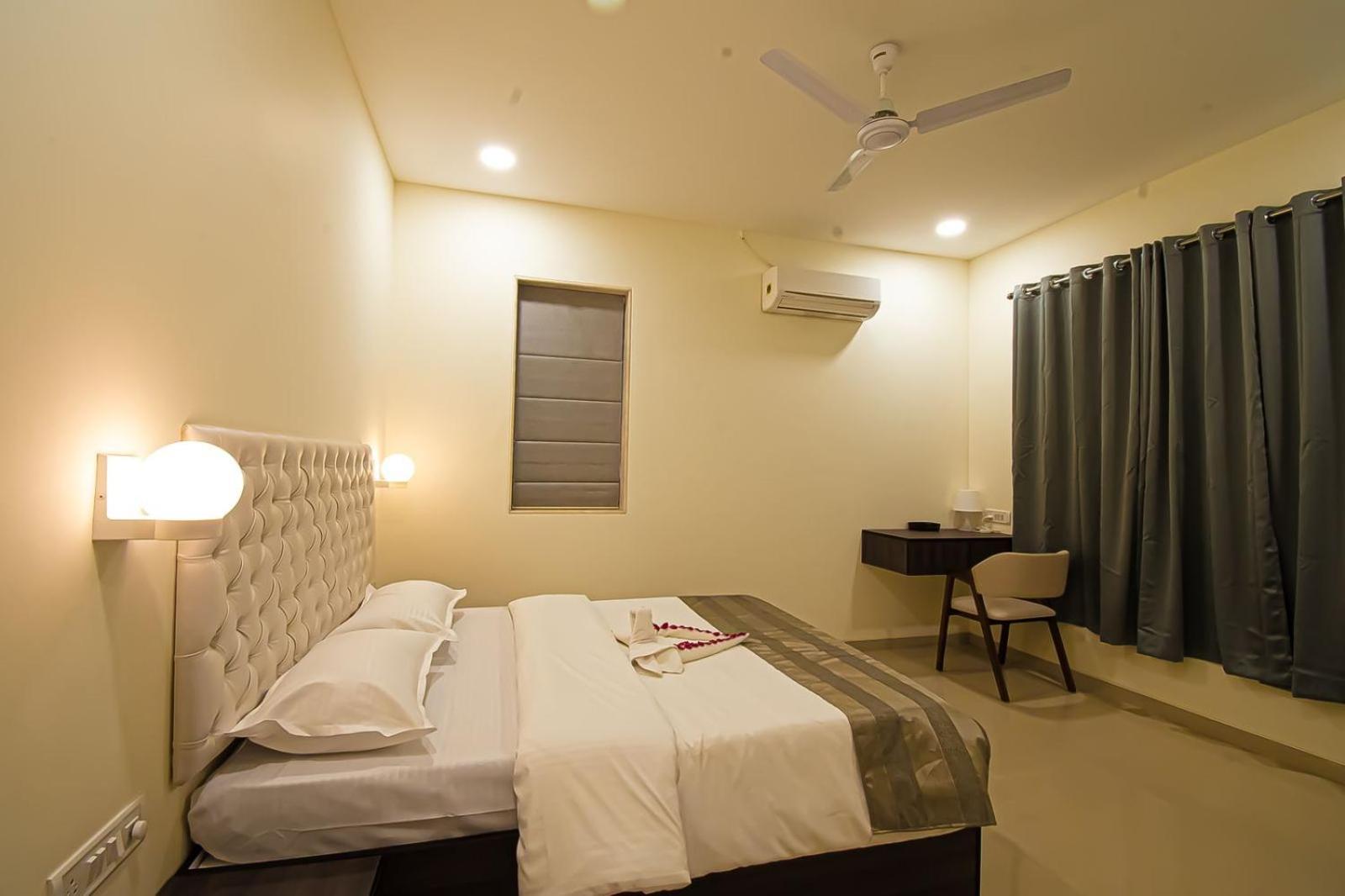 Mizzle Exotica Lonavala Apartment Ngoại thất bức ảnh