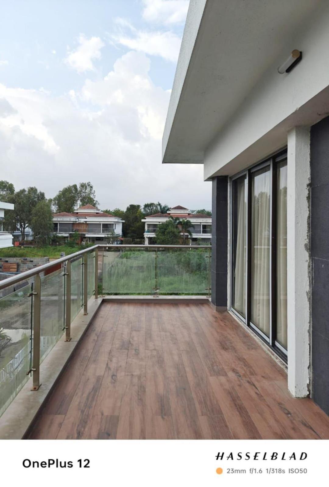 Mizzle Exotica Lonavala Apartment Ngoại thất bức ảnh