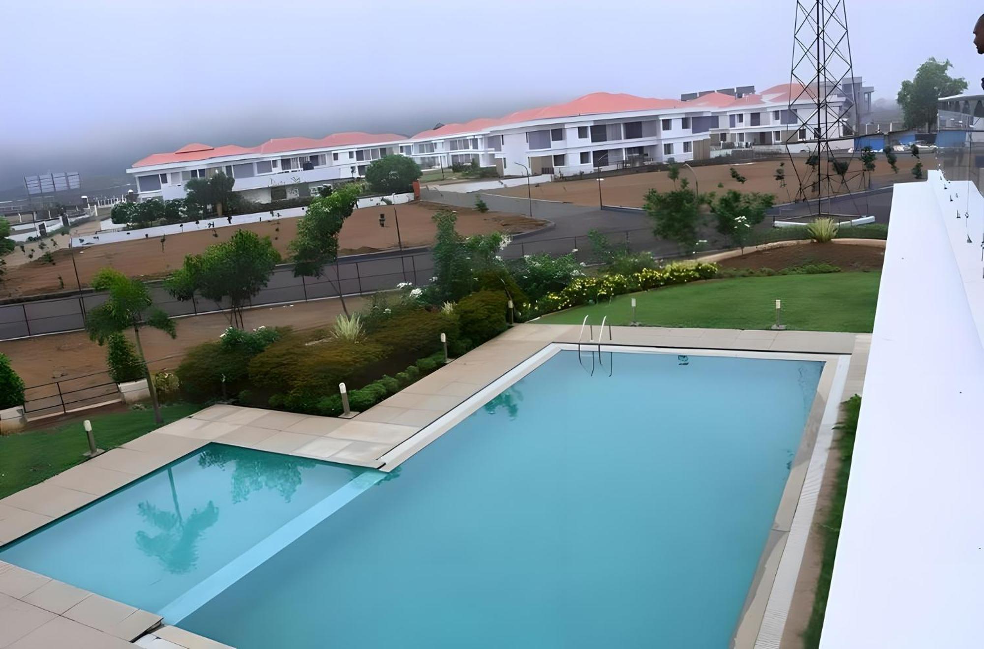 Mizzle Exotica Lonavala Apartment Ngoại thất bức ảnh