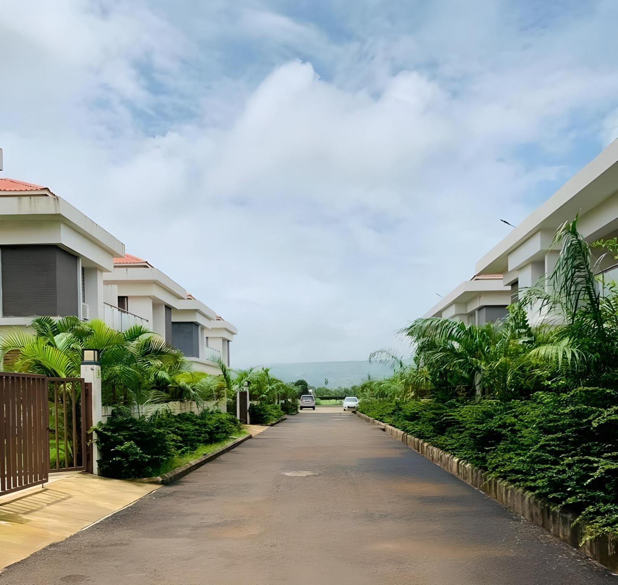 Mizzle Exotica Lonavala Apartment Ngoại thất bức ảnh
