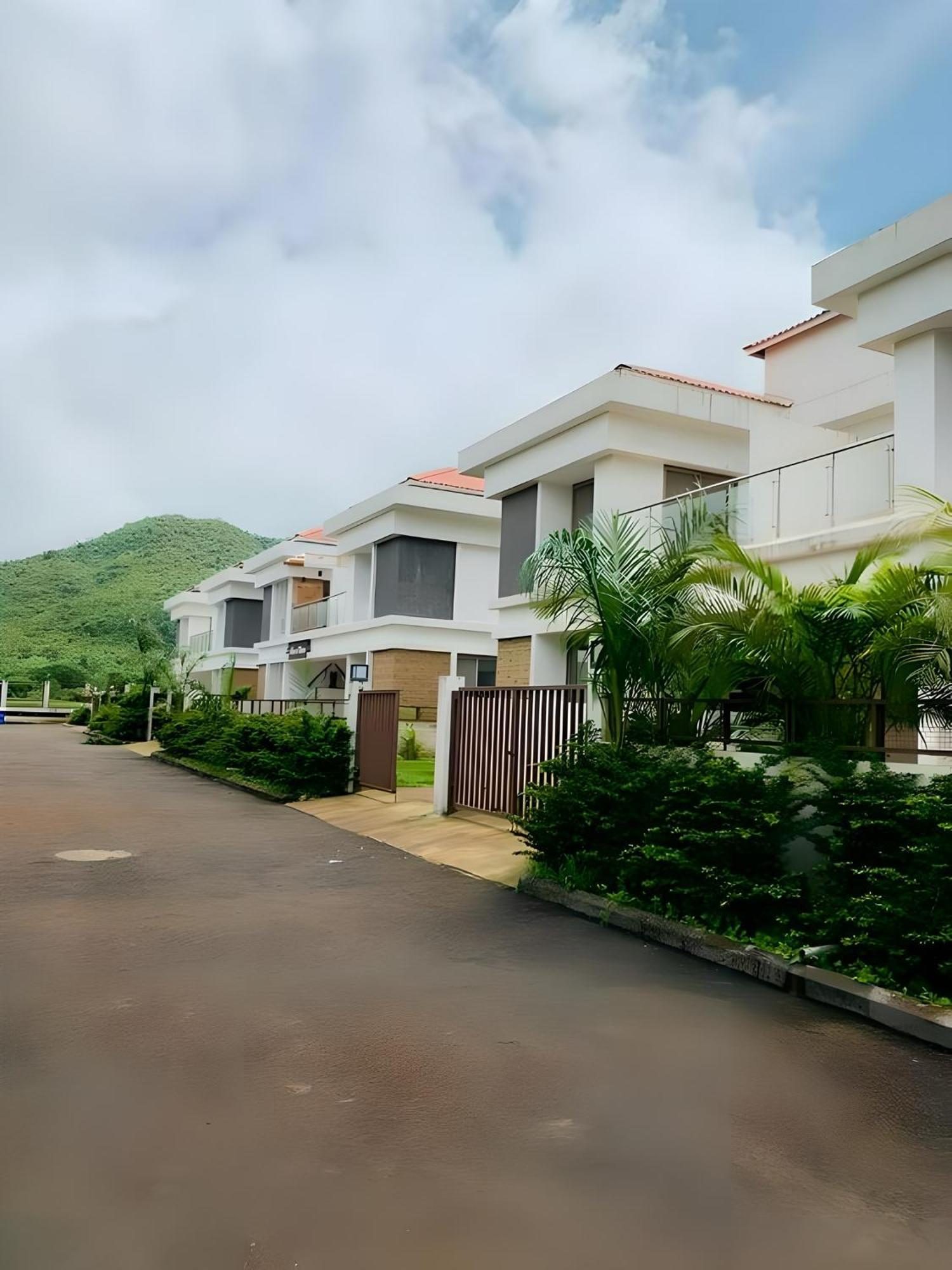 Mizzle Exotica Lonavala Apartment Ngoại thất bức ảnh